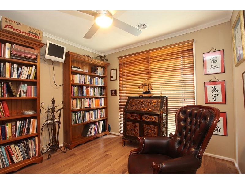 70 Heaths Road, Hoppers Crossing VIC 3029