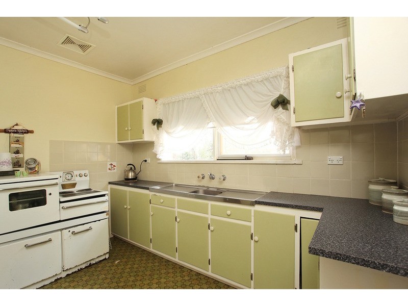 35 Margaret Street, Werribee VIC 3030