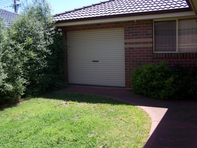 1/67 Hogans Road, Hoppers Crossing VIC 3029