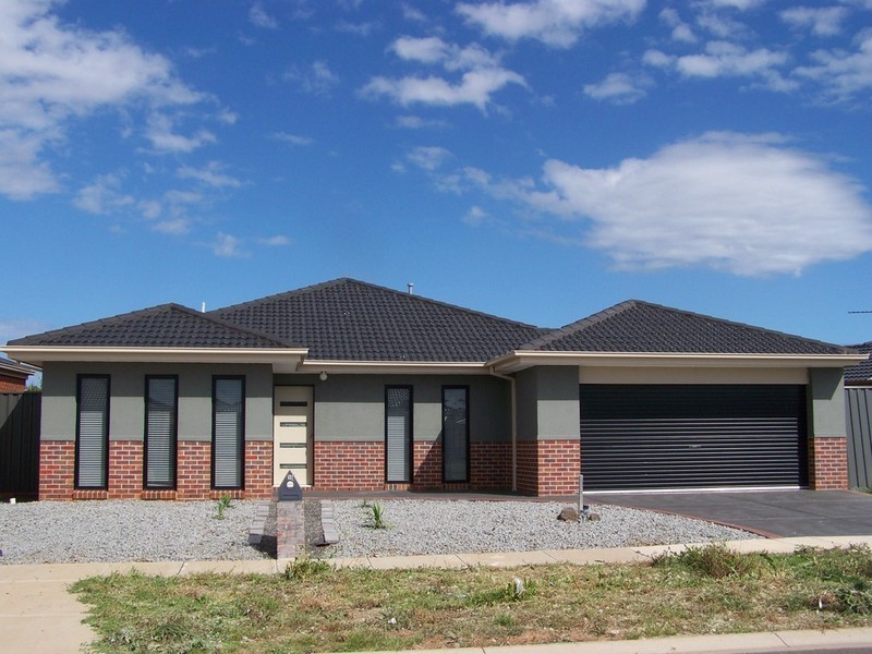 14 Nautilus Close, Wyndham Vale VIC 3024