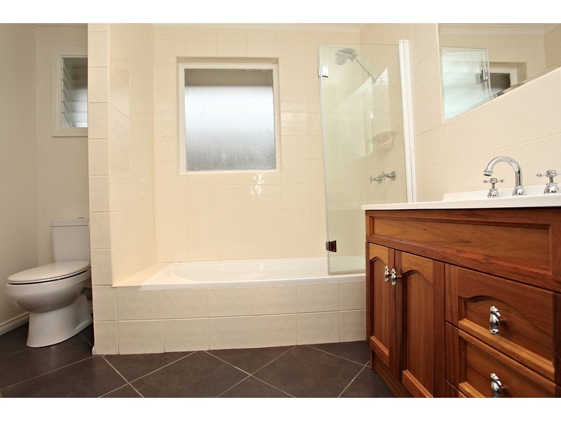 64 Feathertop Drive, Wyndham Vale VIC 3024