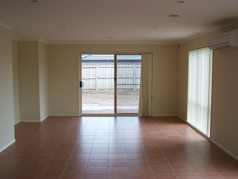 9 Delias Road, Tarneit VIC 3029