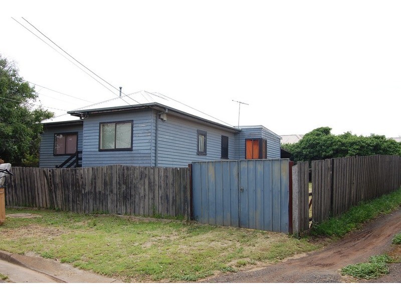 30 Centre Avenue, Werribee VIC 3030