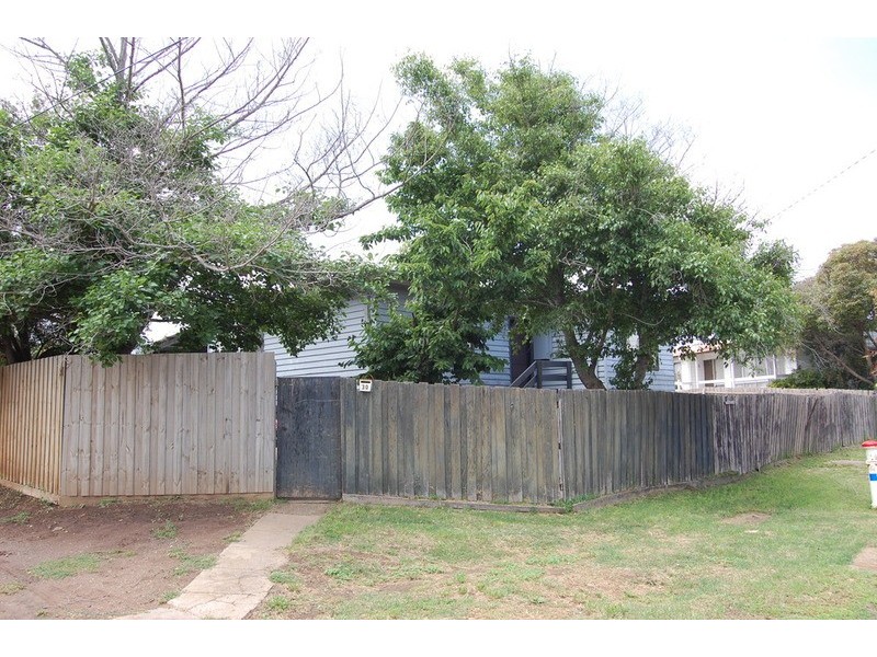 30 Centre Avenue, Werribee VIC 3030