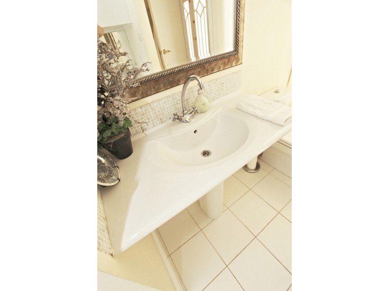 1/6 High Street, Werribee VIC 3030