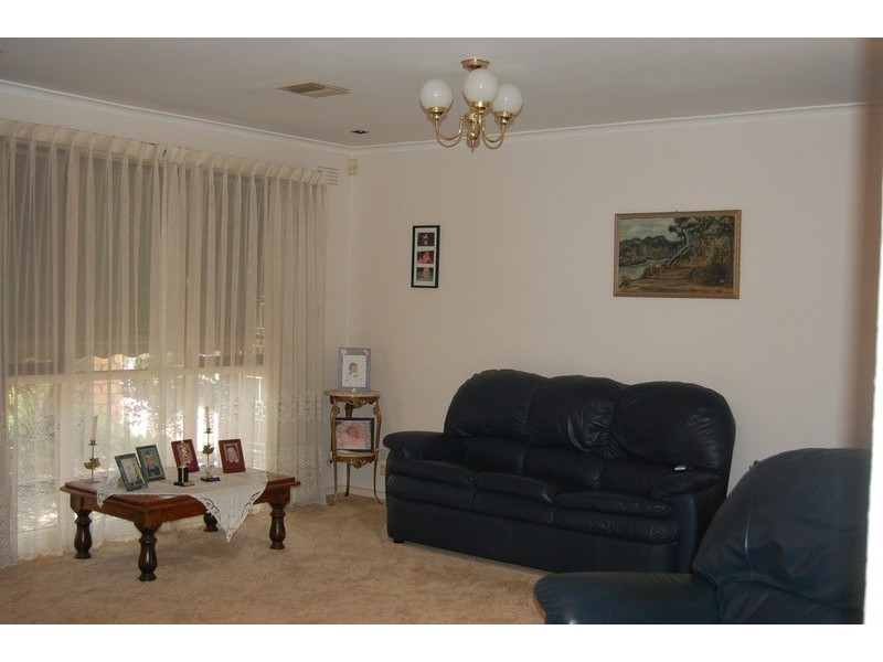 39 Brougham Avenue, Wyndham Vale VIC 3024