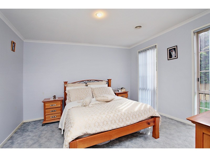 8 Guyenne Court, Hoppers Crossing VIC 3029