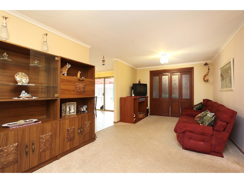 8 Croxley Close, Wyndham Vale VIC 3024