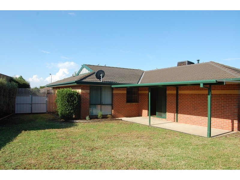 2 Alabama Close, Hoppers Crossing VIC 3029