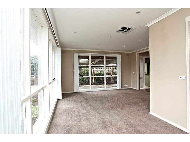 6 Serpentine Court, Werribee VIC 3030