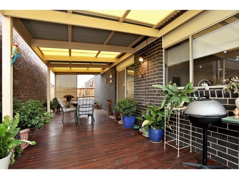 33 Rippleside Terrace, Tarneit VIC 3029