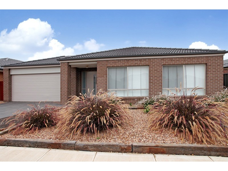 20 Brockwell Crescent, Wyndham Vale VIC 3024