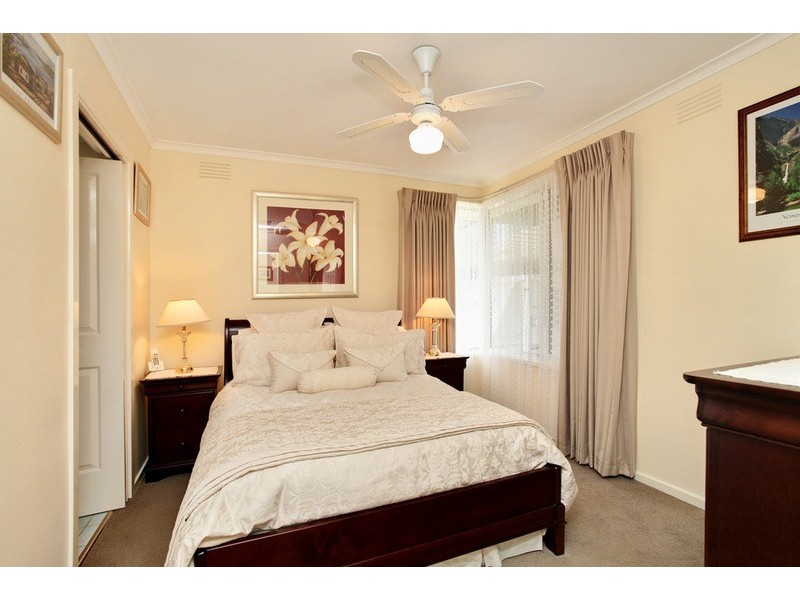 23 Claremont Crescent, Hoppers Crossing VIC 3029