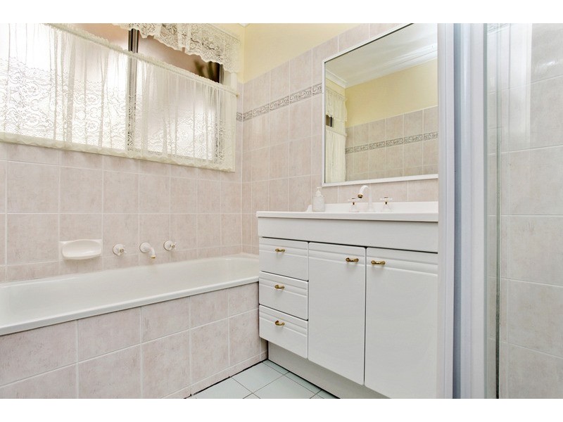 23 Claremont Crescent, Hoppers Crossing VIC 3029