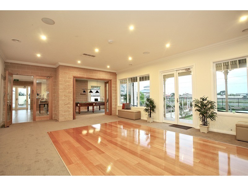 54/150 Bulban Road, Werribee VIC 3030