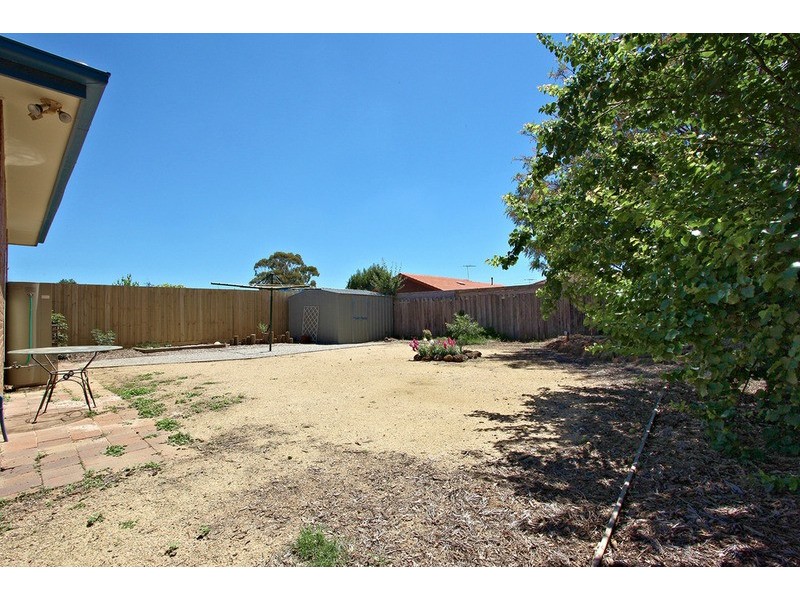 6 Gloucester Court, Werribee VIC 3030