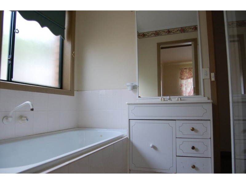 126 Virgilia Drive, Hoppers Crossing VIC 3029