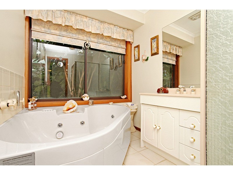 16 Moorillah Street, Hoppers Crossing VIC 3029