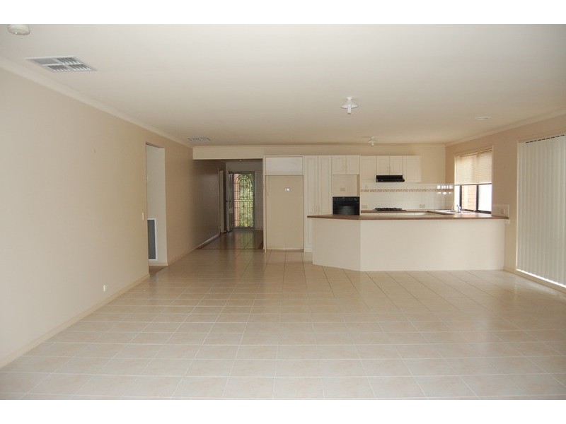 3 Sandalwood Circuit, Tarneit VIC 3029