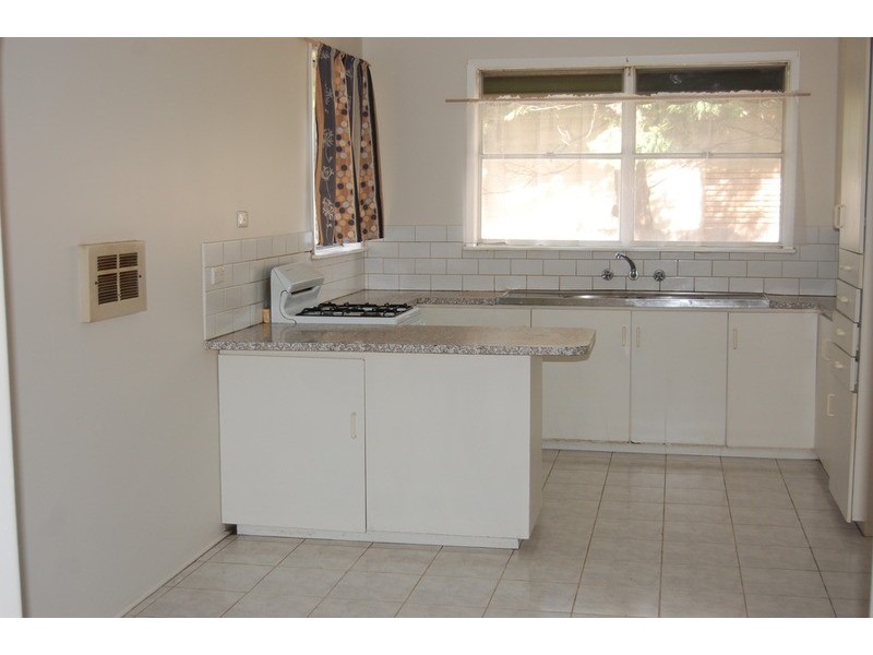 25 Cropley Crescent, Laverton VIC 3028