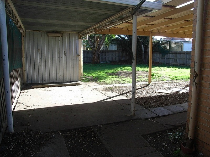 25 Cropley Crescent, Laverton VIC 3028