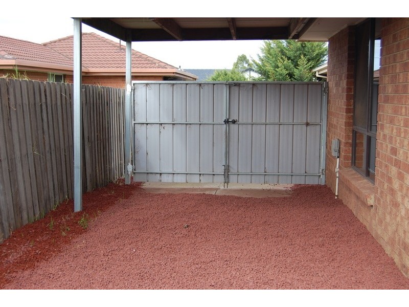 2/15 Sittella Court, Werribee VIC 3030