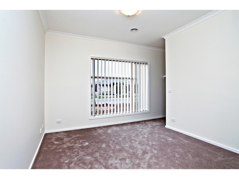 67 James Cook Drive, Truganina VIC 3029