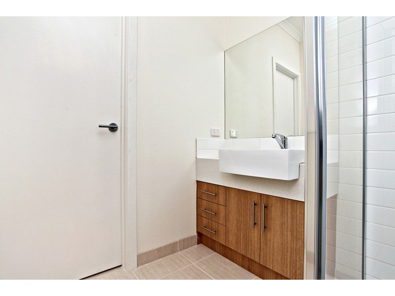 67 James Cook Drive, Truganina VIC 3029