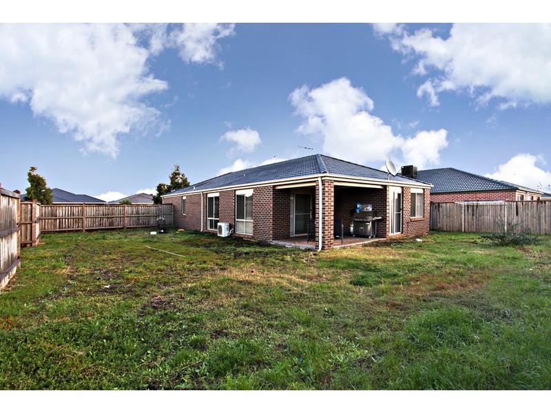 74 Papillon Parade, Tarneit VIC 3029