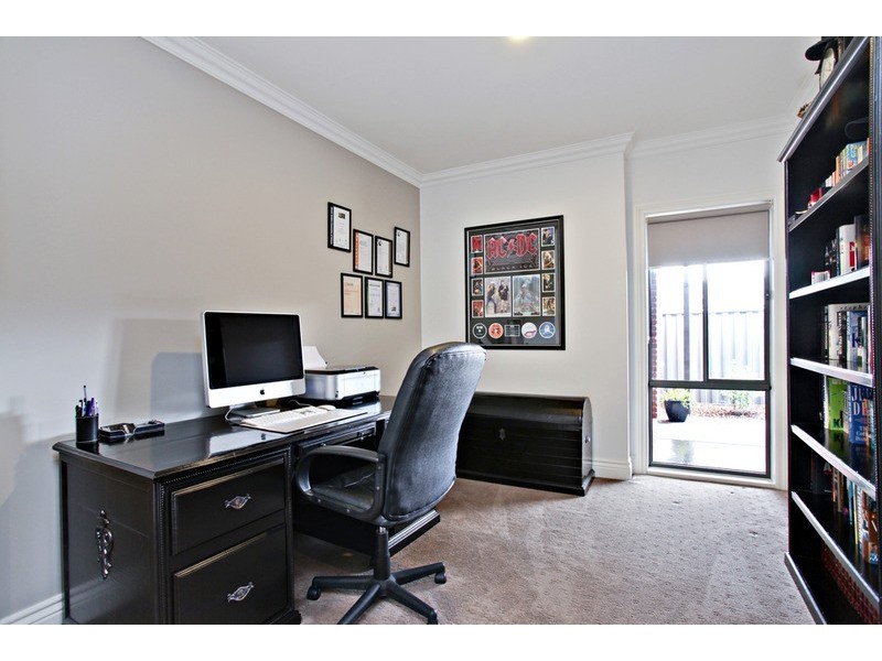 2 Tilwinda Place, Truganina VIC 3029