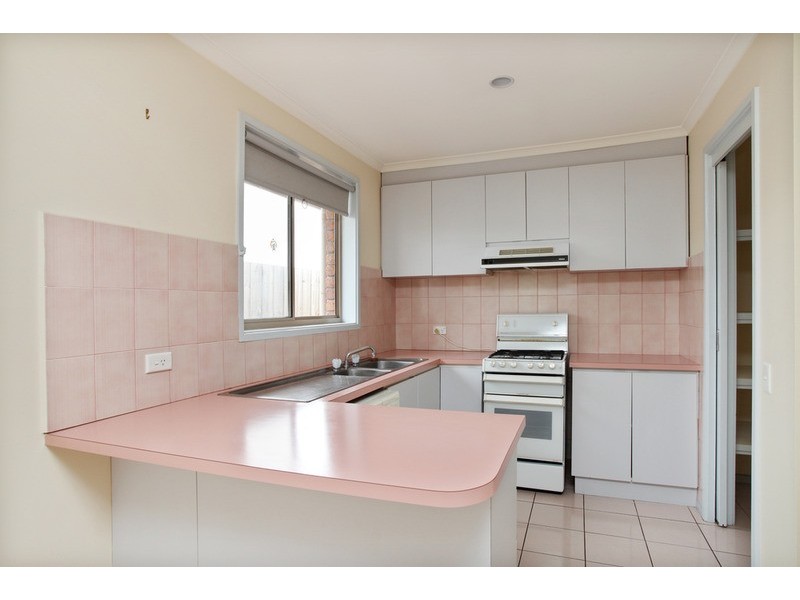 1/128 Tower Road, Werribee VIC 3030