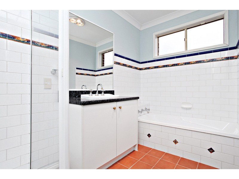 2 Valley Mews, Wyndham Vale VIC 3024