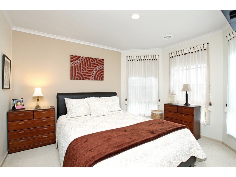 16 Danube Drive, Werribee VIC 3030