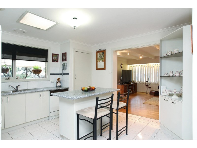 11 Ribblesdale Avenue, Wyndham Vale VIC 3024