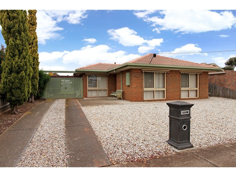 26 Hawkesbury Road, Werribee VIC 3030