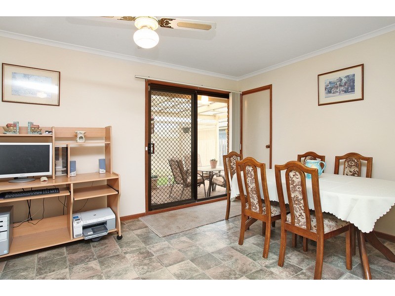 26 Hawkesbury Road, Werribee VIC 3030
