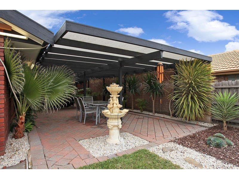 12 Penole Way, Wyndham Vale VIC 3024