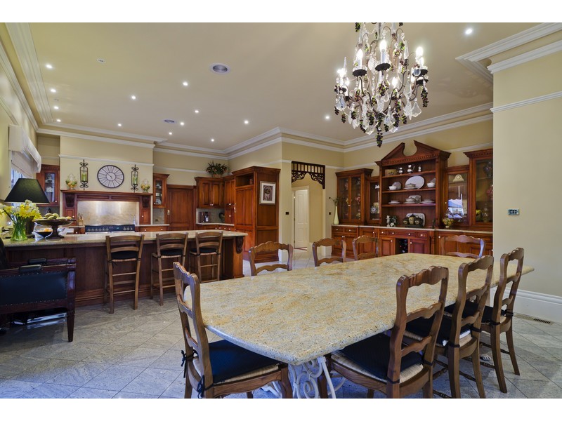 19-21 Ashley Avenue, Hoppers Crossing VIC 3029