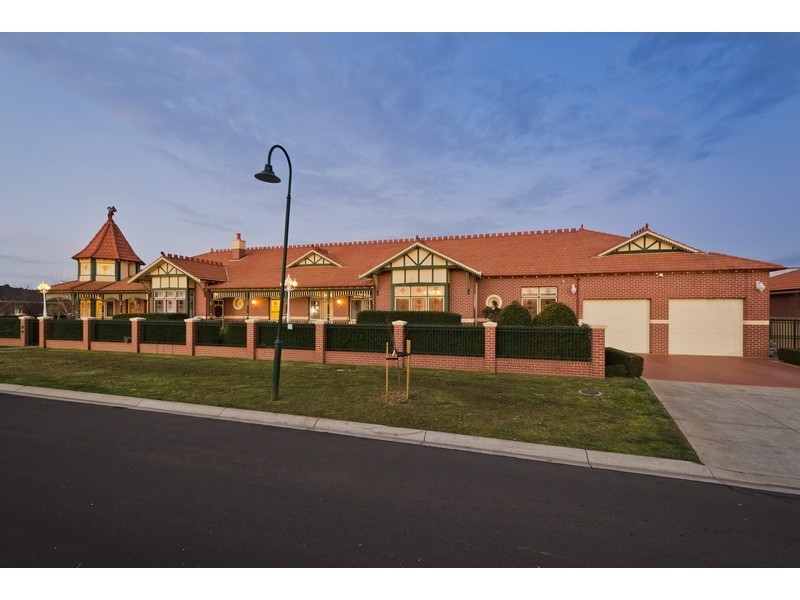 19-21 Ashley Avenue, Hoppers Crossing VIC 3029