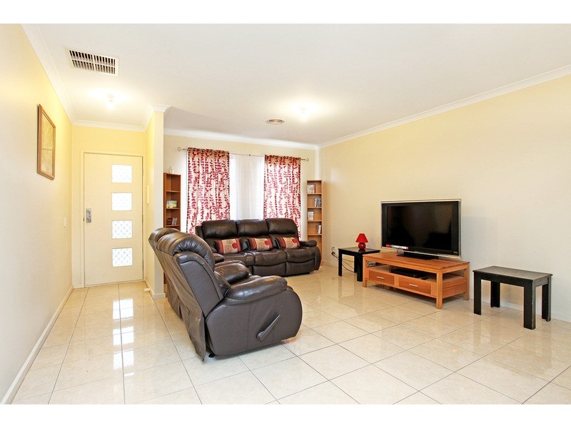 2/4 Bunya Place, Werribee VIC 3030