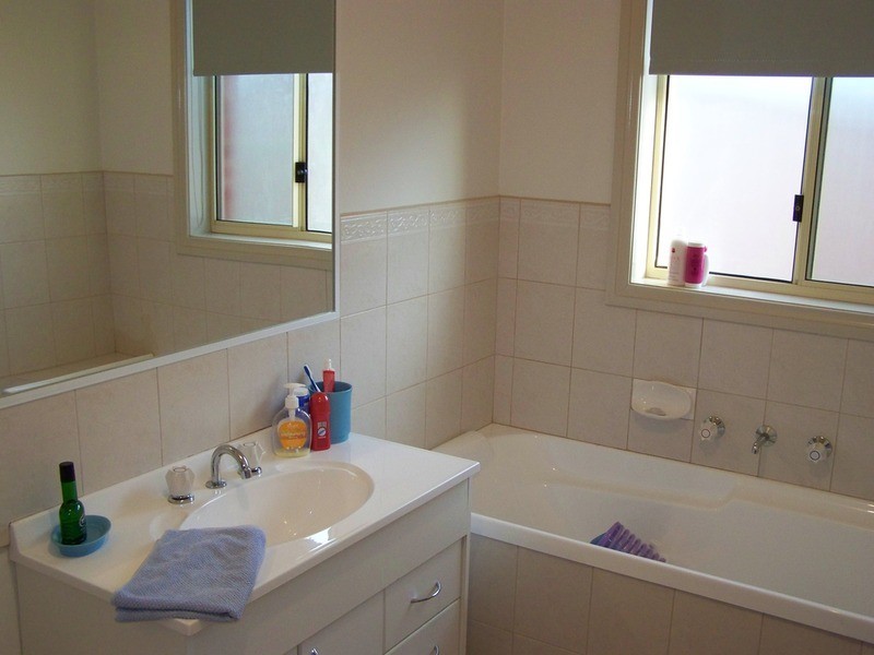 1/236 Wattle Avenue, Werribee VIC 3030