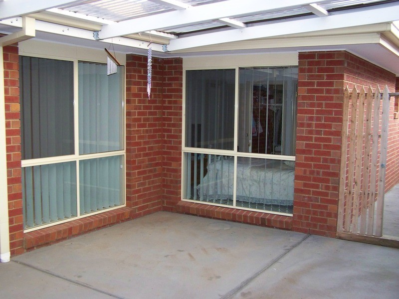 1/236 Wattle Avenue, Werribee VIC 3030