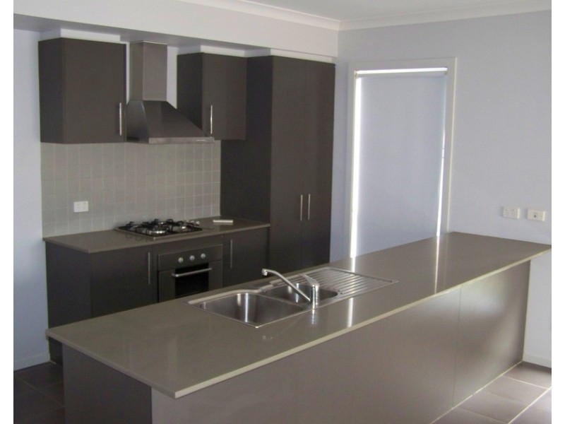 11 Gale Avenue, Tarneit VIC 3029