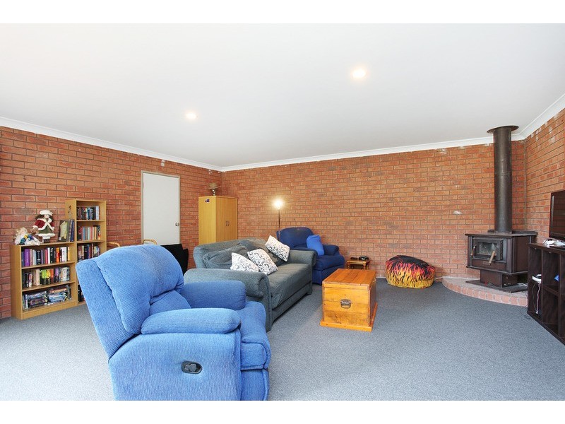 4 Dotterel Court, Werribee VIC 3030