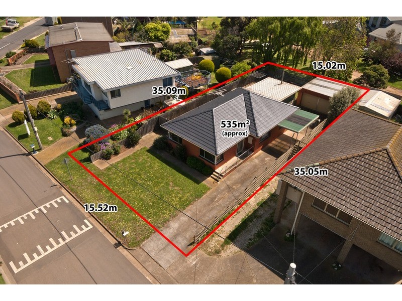 3 Finch Road, Werribee South VIC 3030