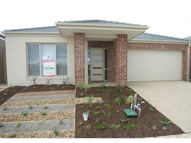 6 McKeown Avenue, Williams Landing VIC 3027