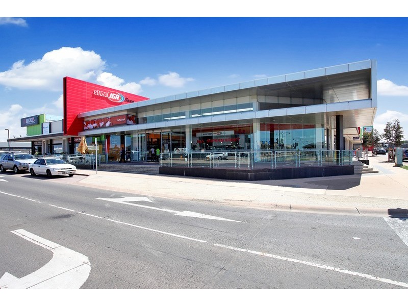 13 Lindsay  Gardens, Point Cook VIC 3030