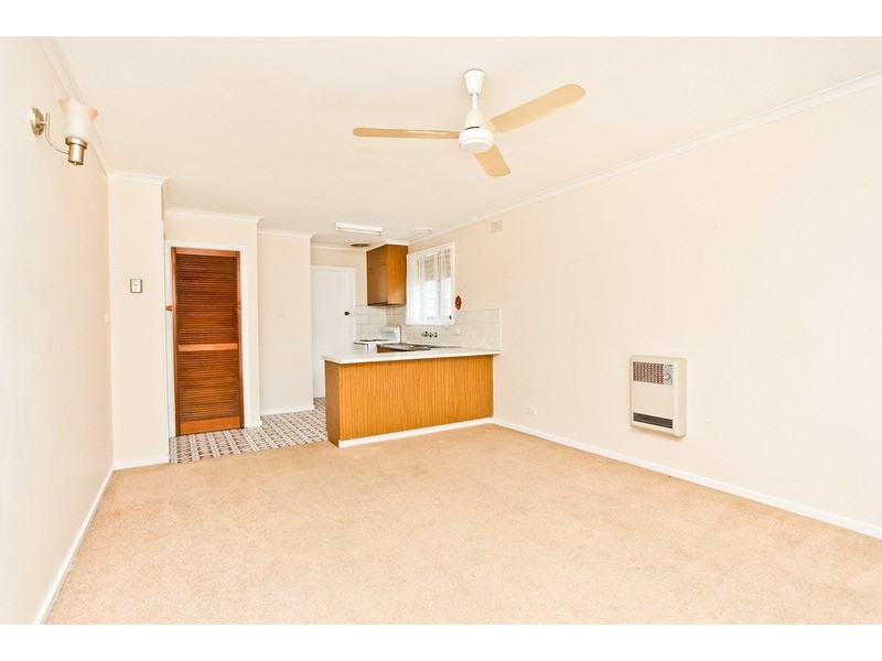 1/14 Moffatt Crescent, Hoppers Crossing VIC 3029