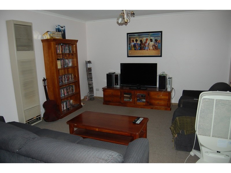 1/17-19 Cowderoy Street, Hoppers Crossing VIC 3029