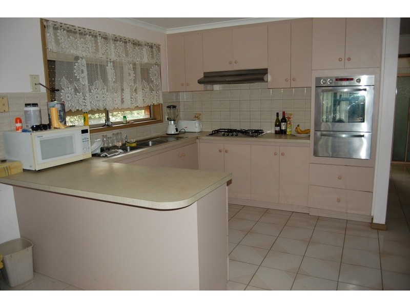 1/17-19 Cowderoy Street, Hoppers Crossing VIC 3029